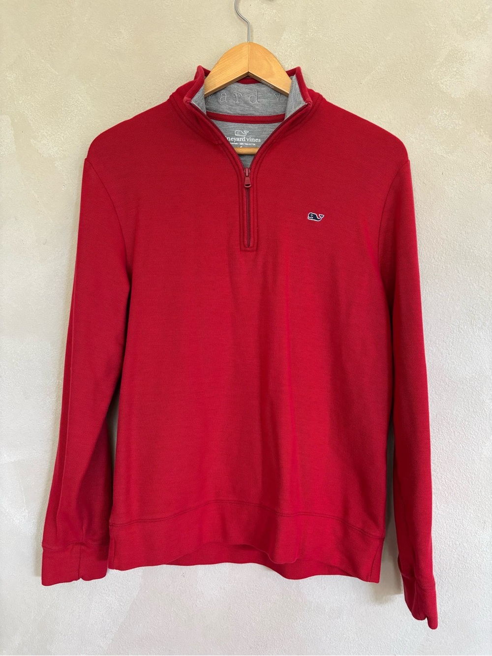 Vineyard Vines solid red pullover
